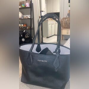 Michael Kors Elegant Black Tote